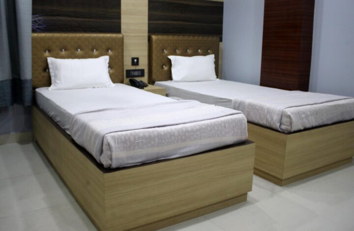 Super Deluxe Room – Shreemoyee Inn